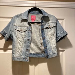 Cropped jean jacket